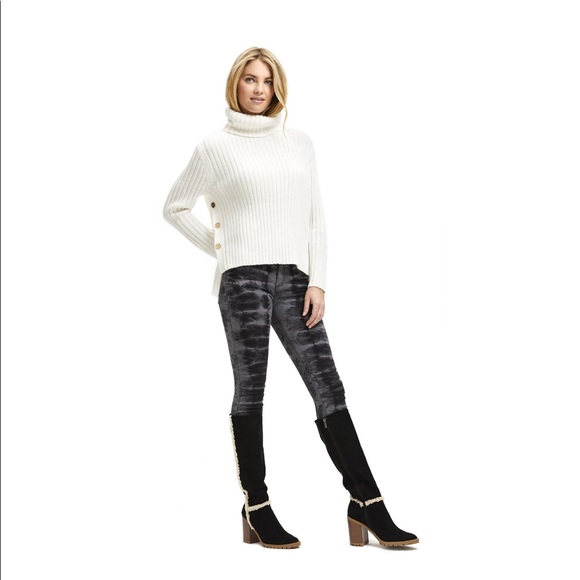 NWT 2 Scoop Ribbed Turtleneck Sweater Side Buttons - Picture 4 of 6